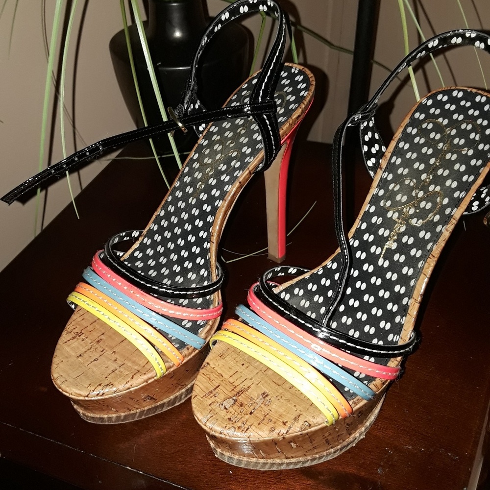 Jessica Simpson - Picture 3 of 4